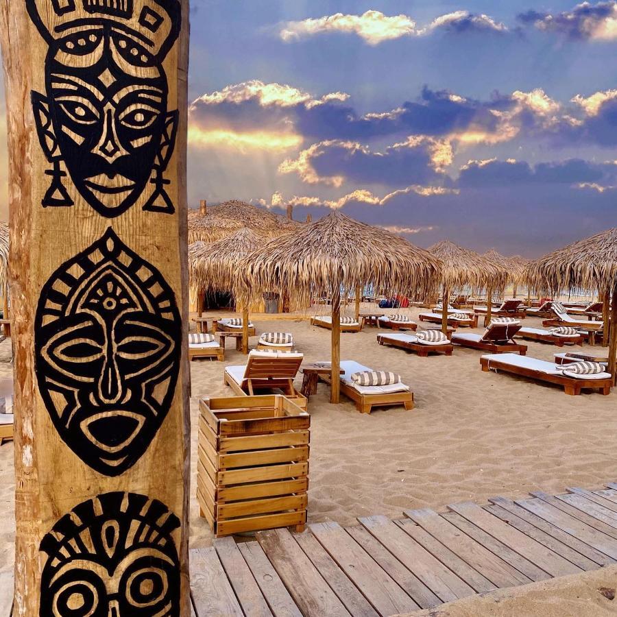 Long Beach Resort Sjkorpilovtsi Eksteriør bilde